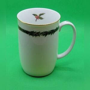 Christmas Classic Department 56 Holly Mug